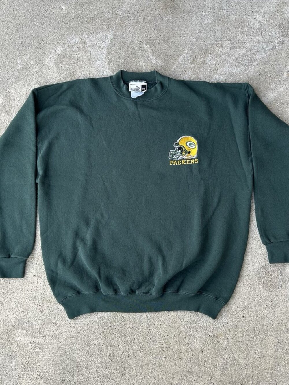 Vintage 90s Puma Green Bay Packers NFL Embroidered Crewneck Sweatshirt XL